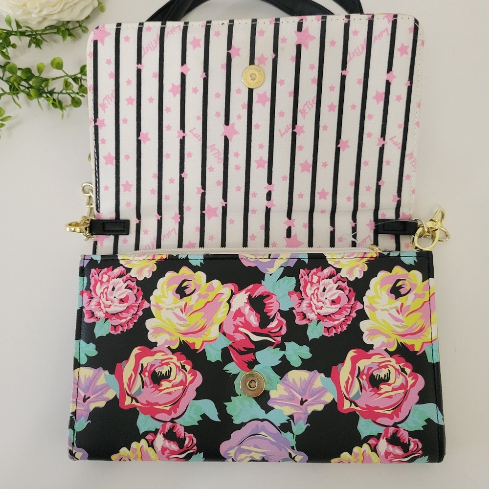 LovBetsey by Betsey Johnson floral doggie face crossbody bag/ clutch - Picture 3 of 10